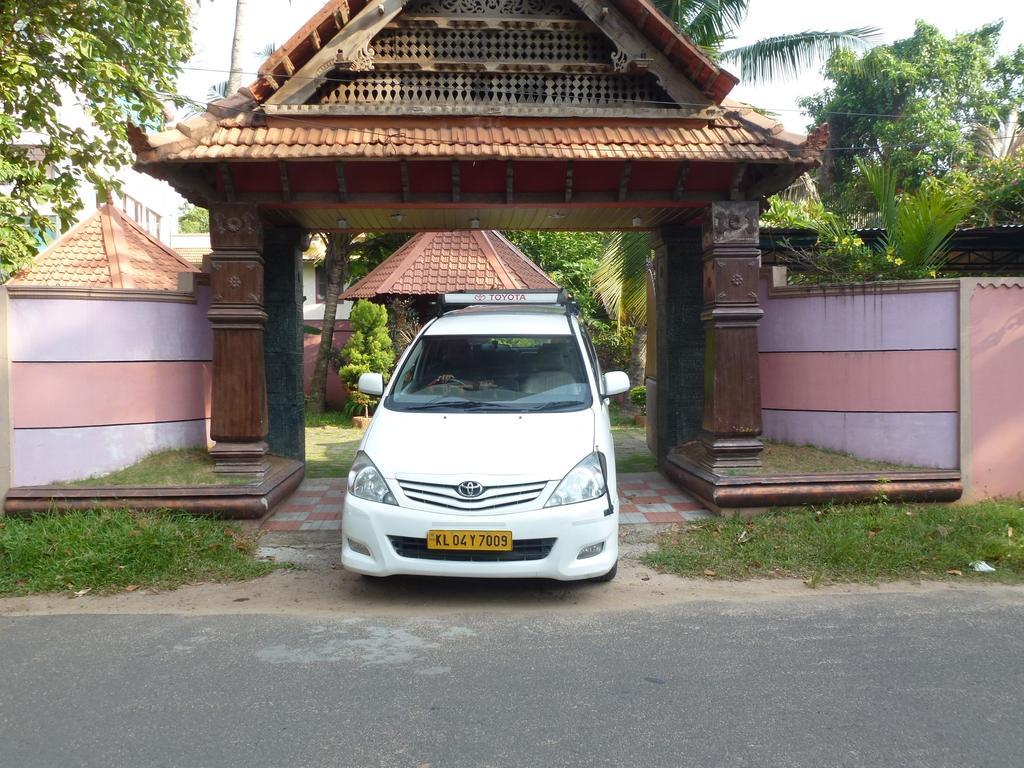 Southcanal Holidays Alappuzha 外观 照片